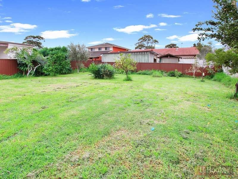 24 Bowral St, Greystanes NSW 2145