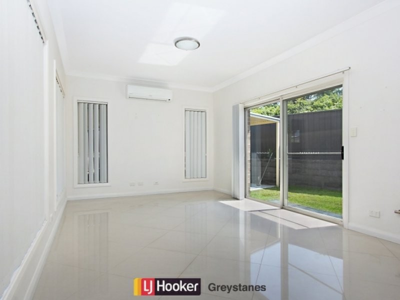 12 Magnolia Street, Greystanes NSW 2145