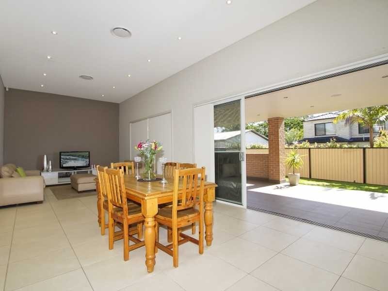 45 Gerald St, Greystanes NSW 2145