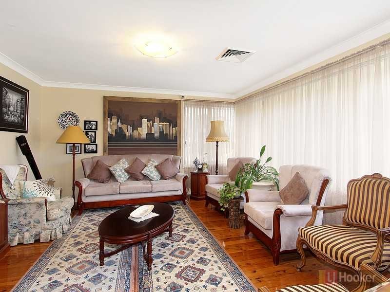 12 Oleander St, Greystanes NSW 2145