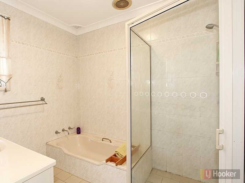 12 Oleander St, Greystanes NSW 2145