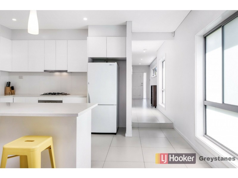 22 Ettalong Road, Greystanes NSW 2145