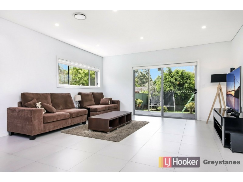 22 Ettalong Road, Greystanes NSW 2145