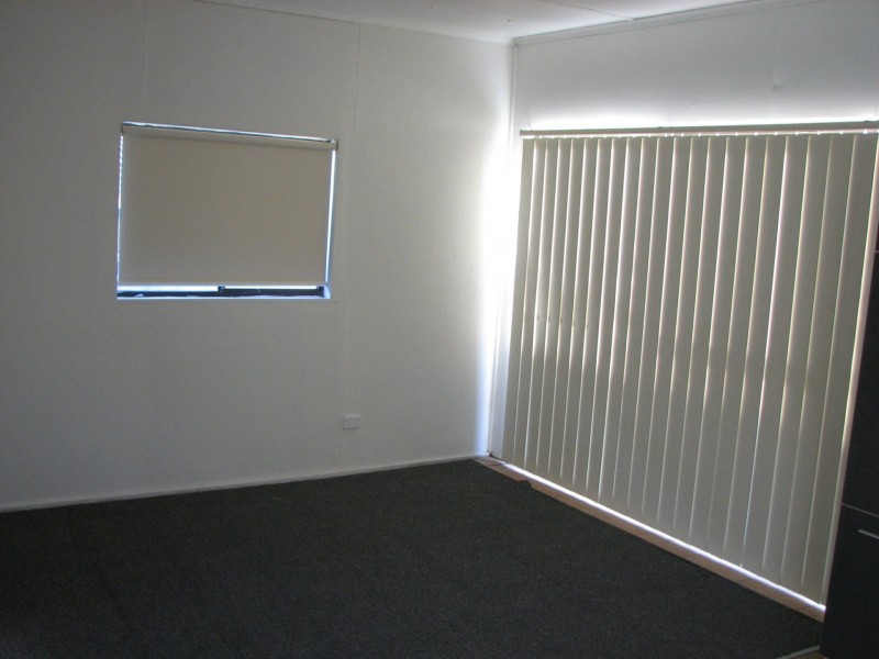 2b Adler Parade, Greystanes NSW 2145