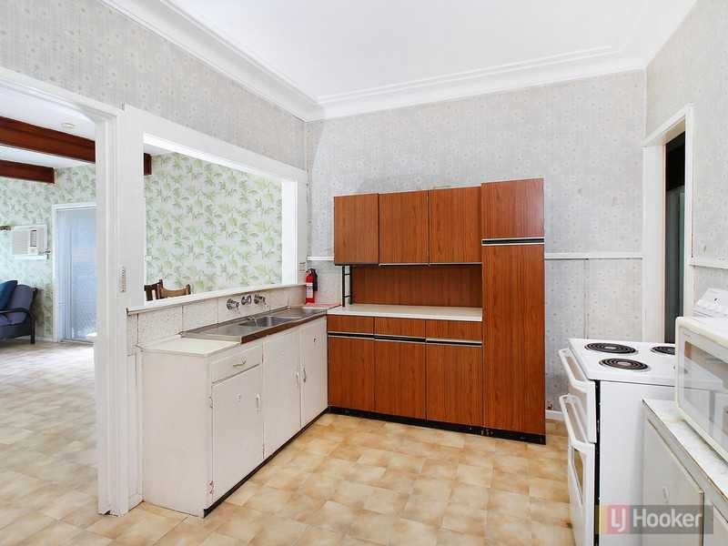 3 Ash St, Greystanes NSW 2145