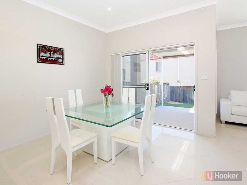 8 Nea Drive, Pemulwuy NSW 2145