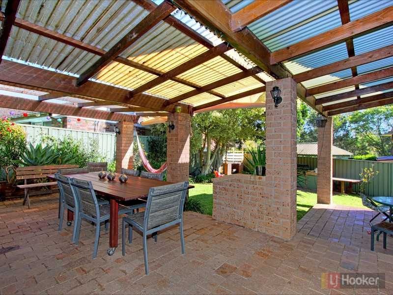 5 Cedarwood Close, Greystanes NSW 2145