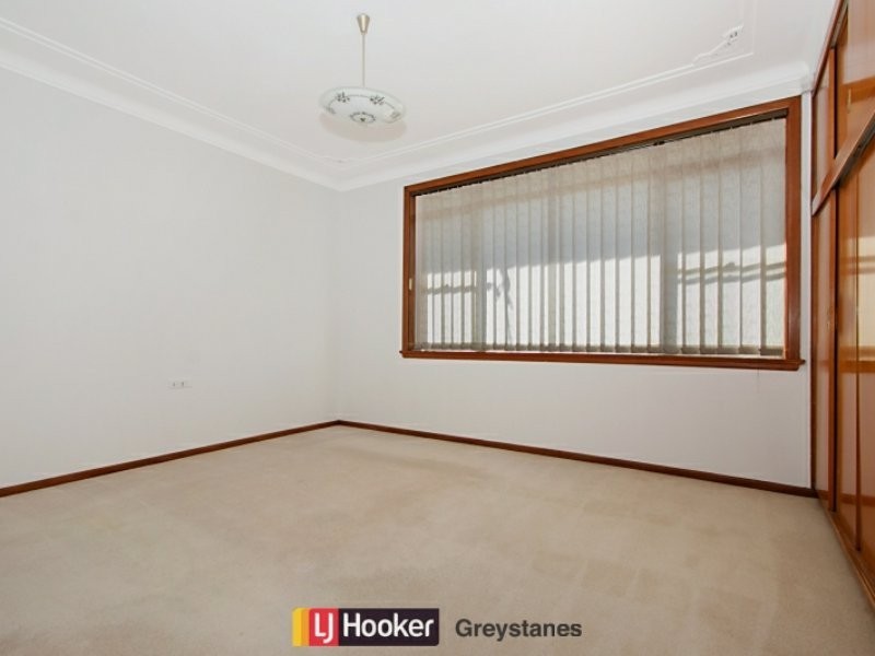 10 Ronald Place, Guildford NSW 2161
