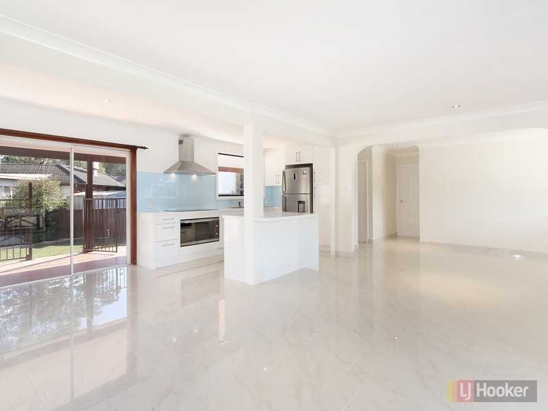 11 Gipps Rd, Greystanes NSW 2145