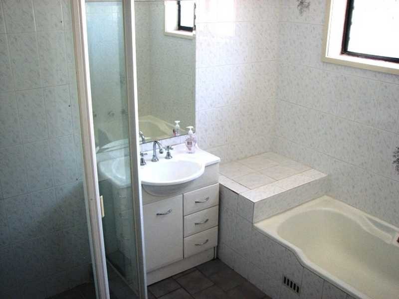 6 Gipps Road, Greystanes NSW 2145