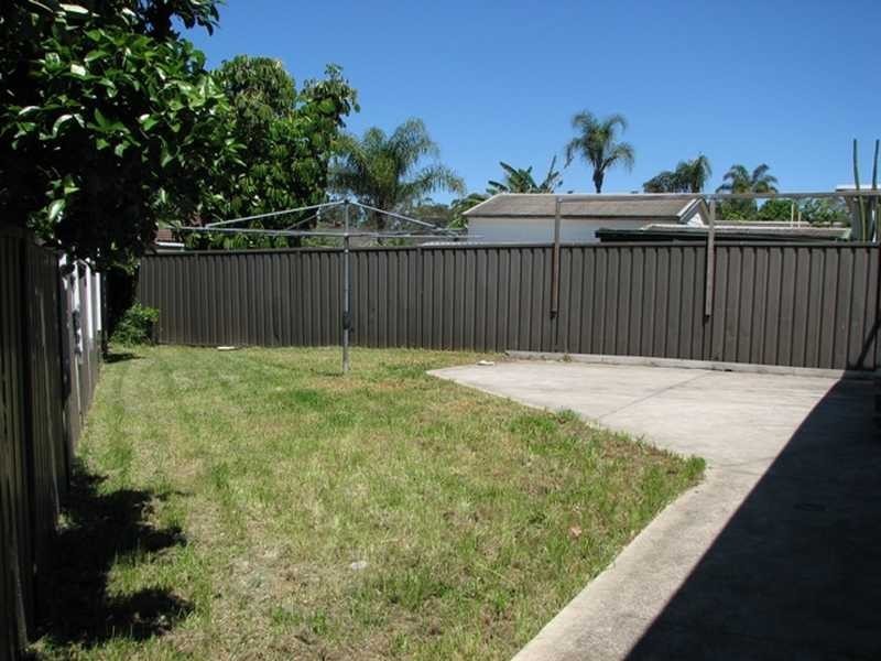 6 Gipps Road, Greystanes NSW 2145