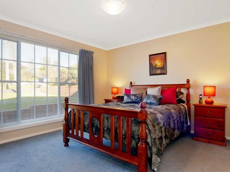 817 Merrylands Rd, Greystanes NSW 2145