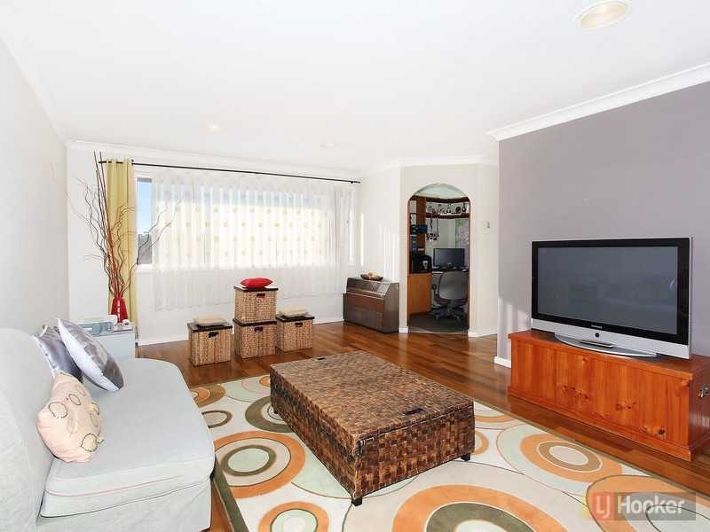 6 Violet Place, Greystanes NSW 2145