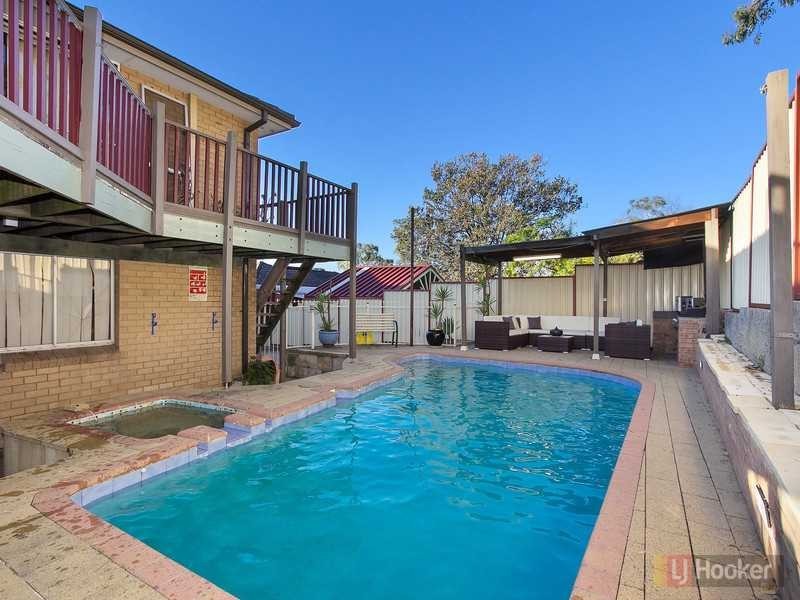 6 Violet Place, Greystanes NSW 2145
