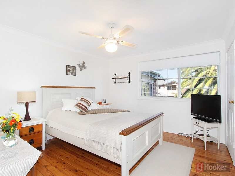 18 Rosalind Street, Greystanes NSW 2145