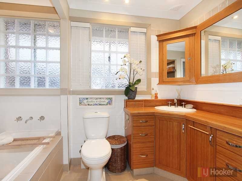 18 Rosalind Street, Greystanes NSW 2145