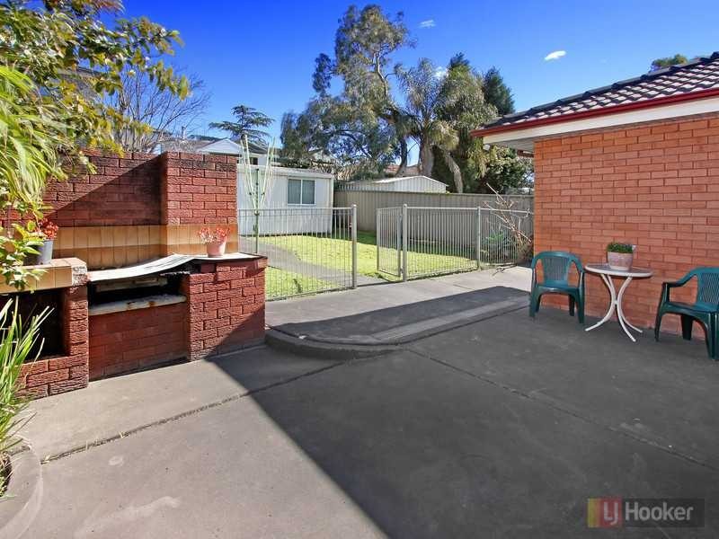 89 Braeside Road, Greystanes NSW 2145
