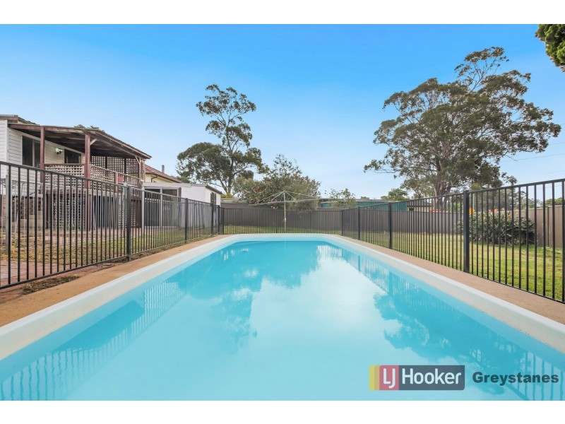 12 Essex Street, Guildford NSW 2161