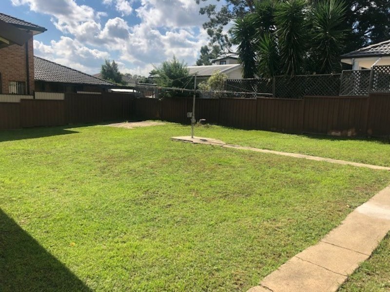 4 Beck Road, Toongabbie NSW 2146