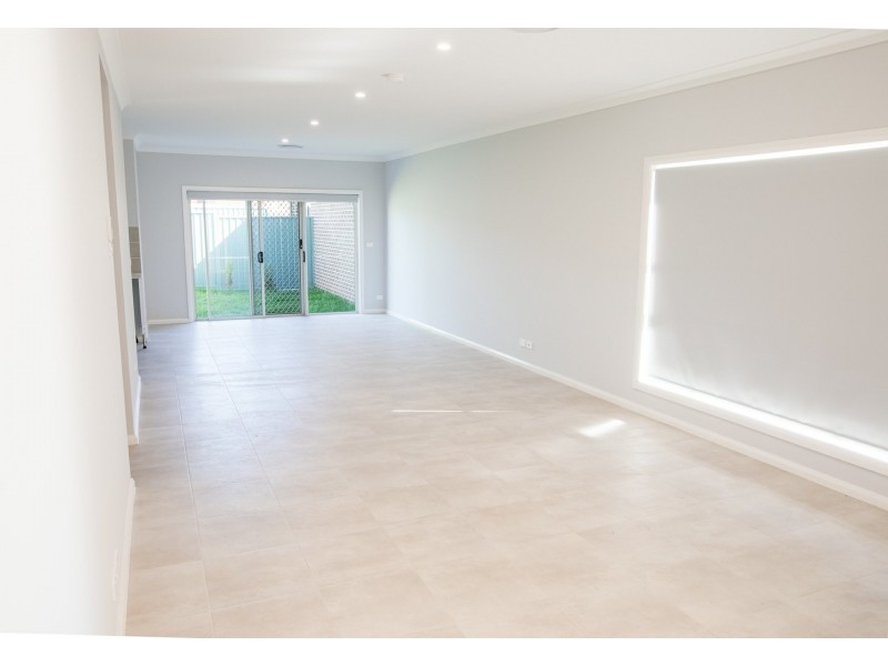 76A Adler Parade, Greystanes NSW 2145