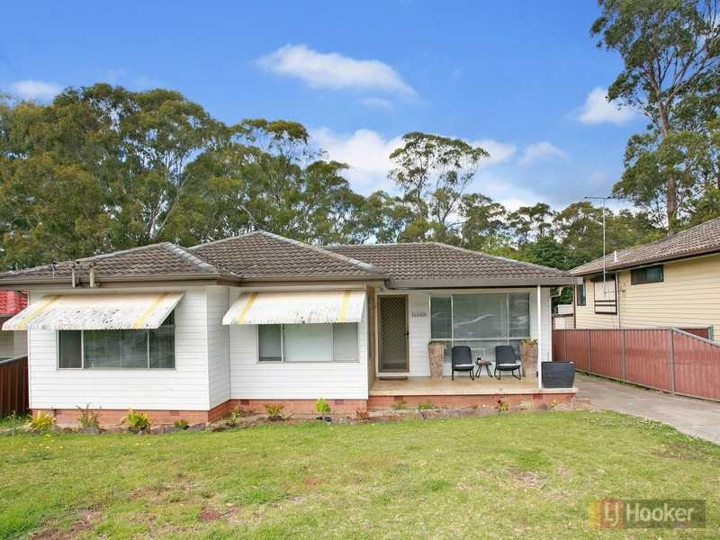 11 Sedgman St, Greystanes NSW 2145