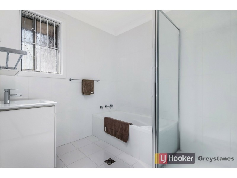 1 Hyland Road, Greystanes NSW 2145