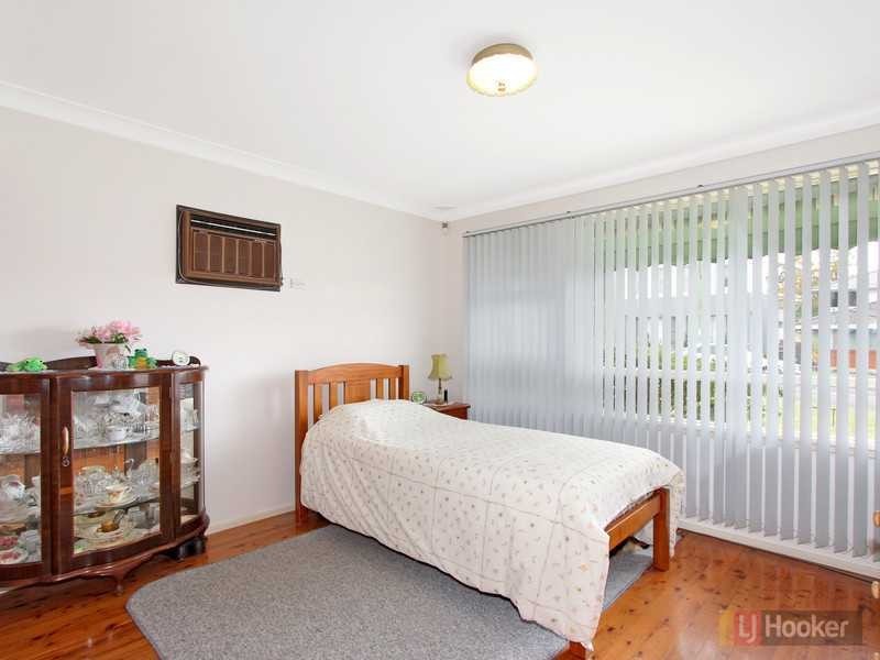 35 Lance Cres, Greystanes NSW 2145