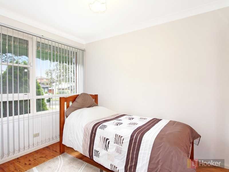 35 Lance Cres, Greystanes NSW 2145