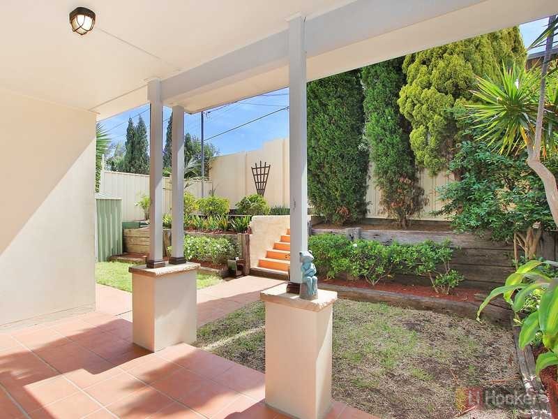 1/112 Betts Road, Woodpark NSW 2164