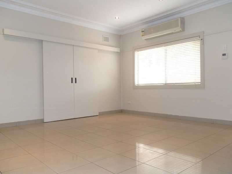 48 Harris St, Guildford NSW 2161