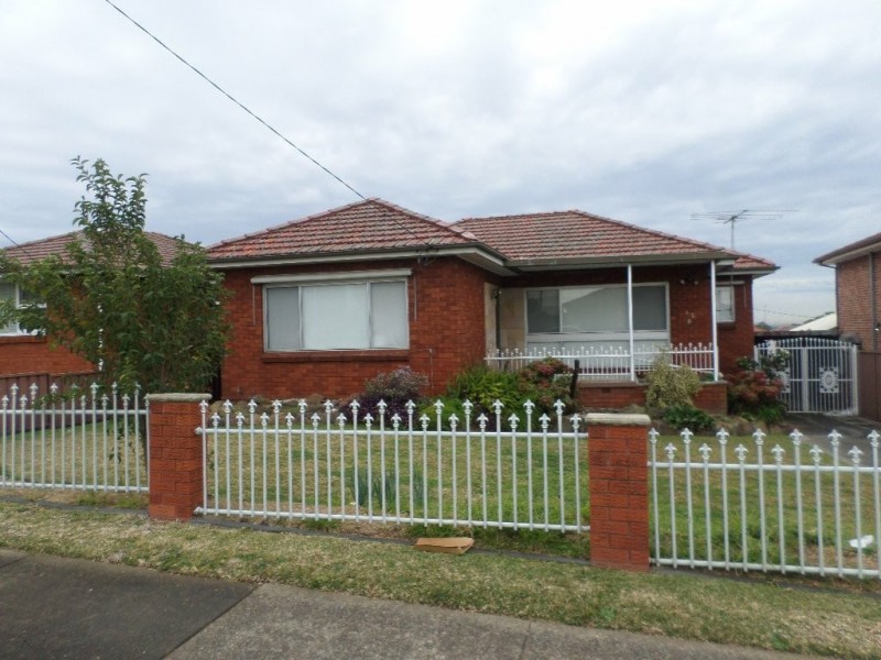 12 Beresford Road, Greystanes NSW 2145