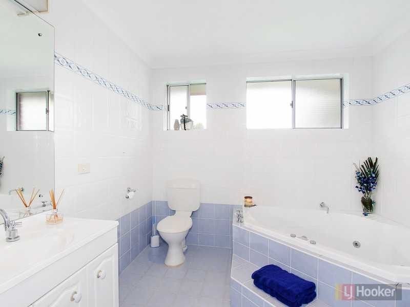 1 Magnolia St, Greystanes NSW 2145