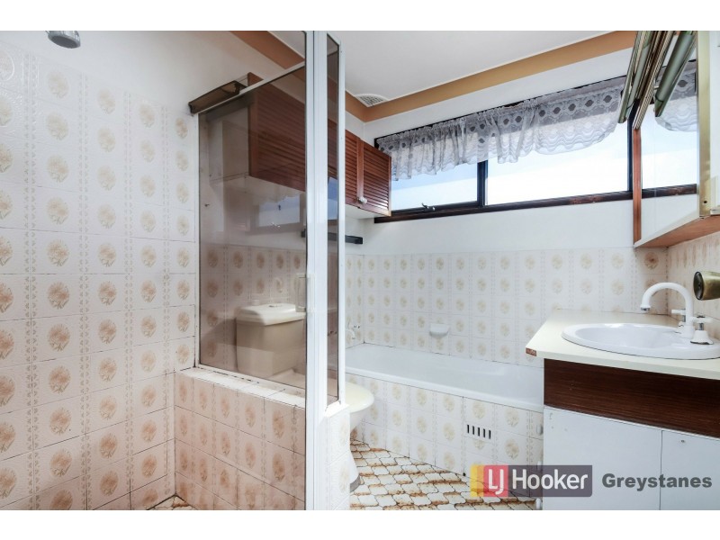 15 Burra Place, Greystanes NSW 2145