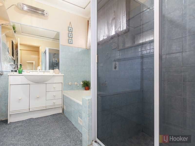 15 Maple Street, Greystanes NSW 2145