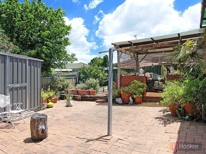 15 Maple Street, Greystanes NSW 2145