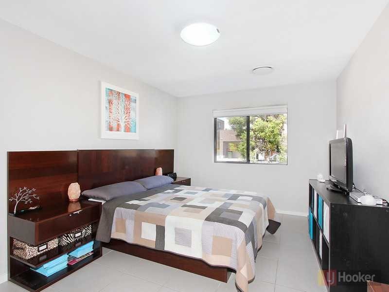 29 Burriang Way, Pemulwuy NSW 2145