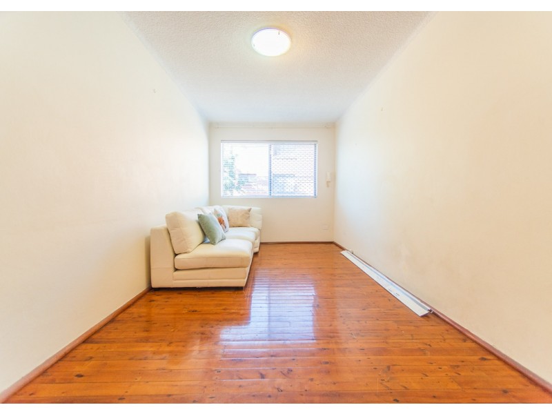 3/24 Birmingham Street, Merrylands NSW 2160