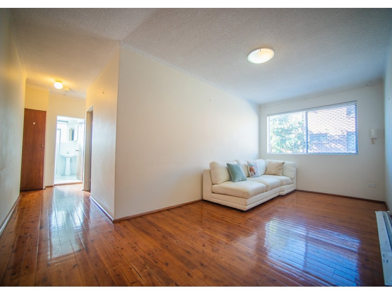 3/24 Birmingham Street, Merrylands NSW 2160