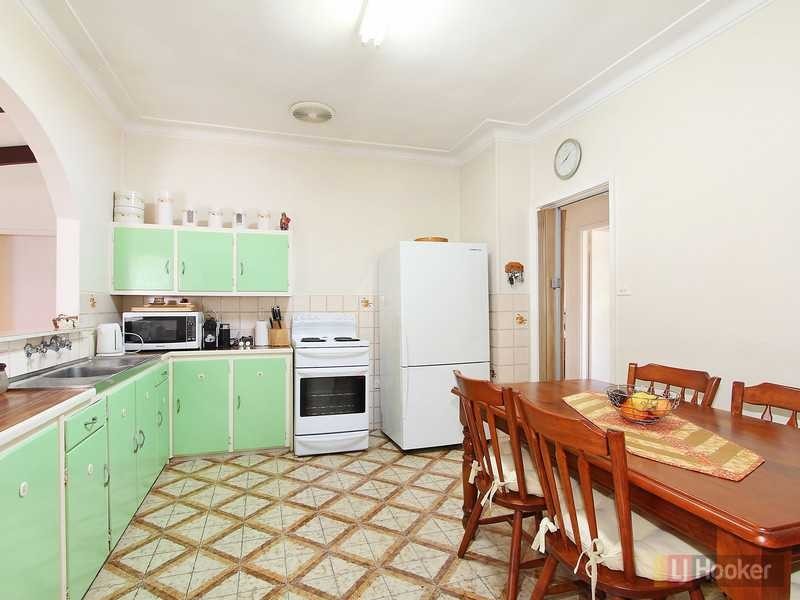 75 Damien Ave, Greystanes NSW 2145