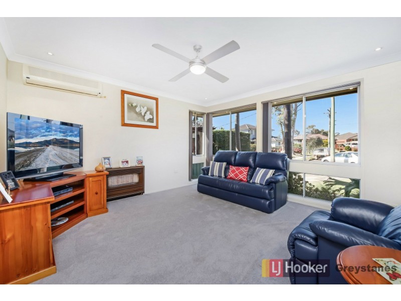 4 Raphael Place, Old Toongabbie NSW 2146