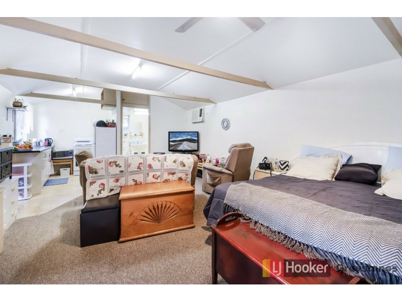 4 Raphael Place, Old Toongabbie NSW 2146