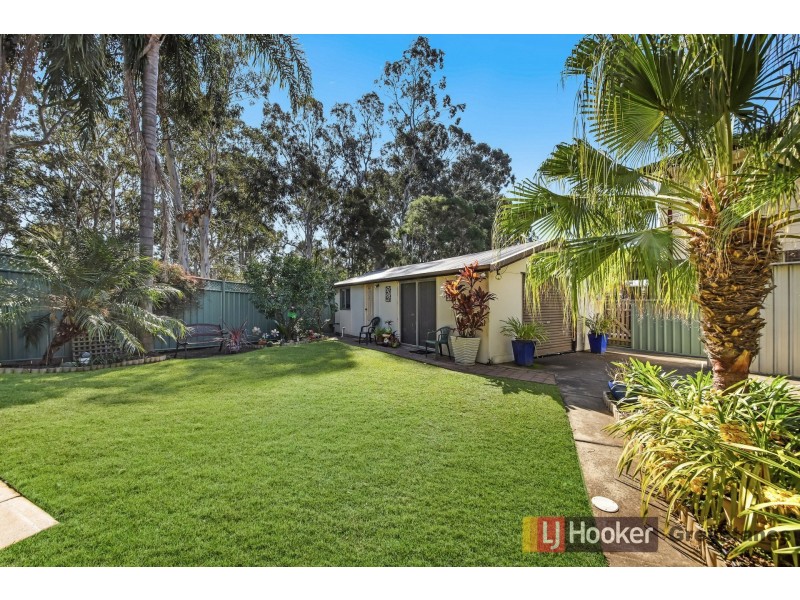 4 Raphael Place, Old Toongabbie NSW 2146