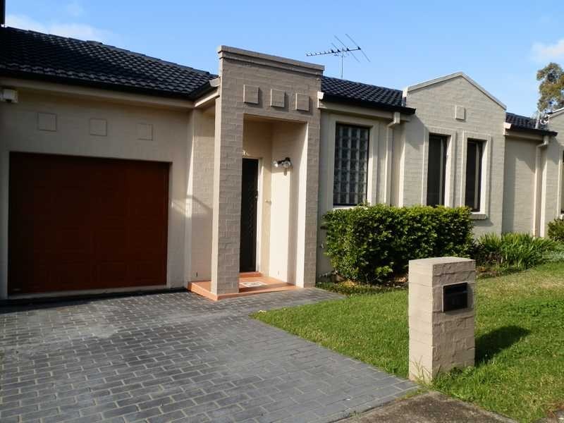 2a Arcadia St, Merrylands West NSW 2160
