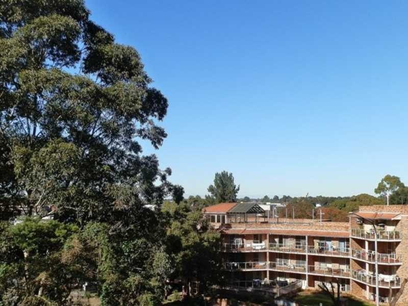 10/18-20 Great Western Highway, Parramatta NSW 2150