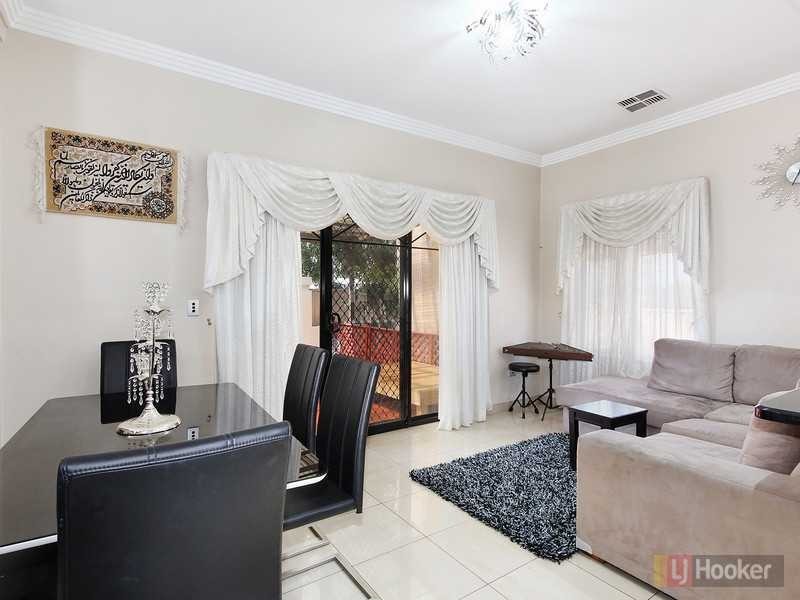 6 Rein Road, Greystanes NSW 2145