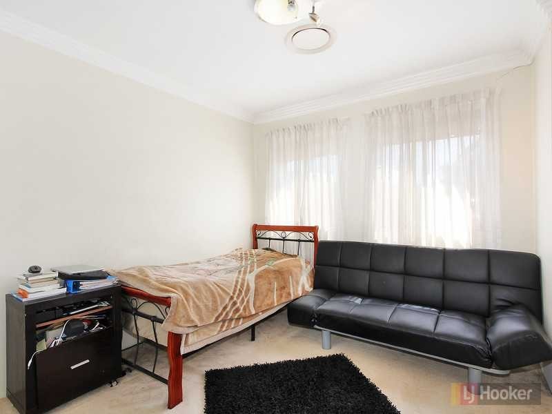 6 Rein Road, Greystanes NSW 2145