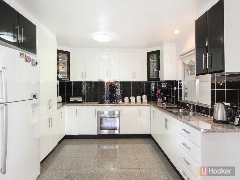 8 Taylor Street, Greystanes NSW 2145