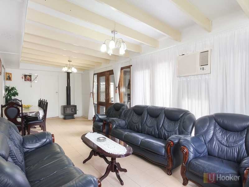 8 Taylor Street, Greystanes NSW 2145