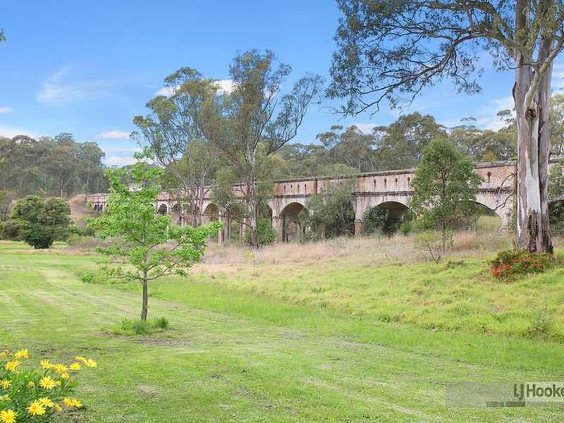 64 Bolaro Ave, Greystanes NSW 2145