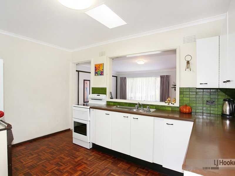 64 Bolaro Ave, Greystanes NSW 2145